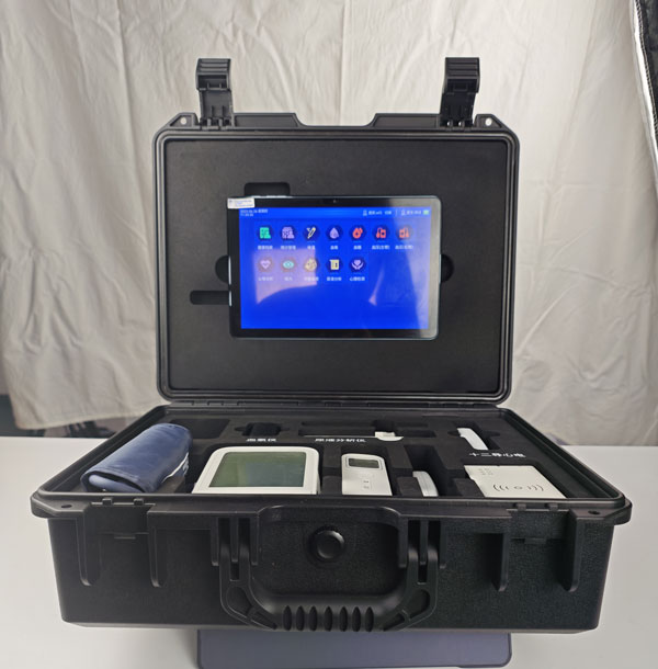 便攜式健康體檢一體機箱內(nèi)實拍